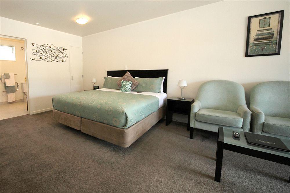 موتيل كريستتشيرش ساليرنو موتيل أبارتمنتس المظهر الخارجي الصورة A room at the hotel