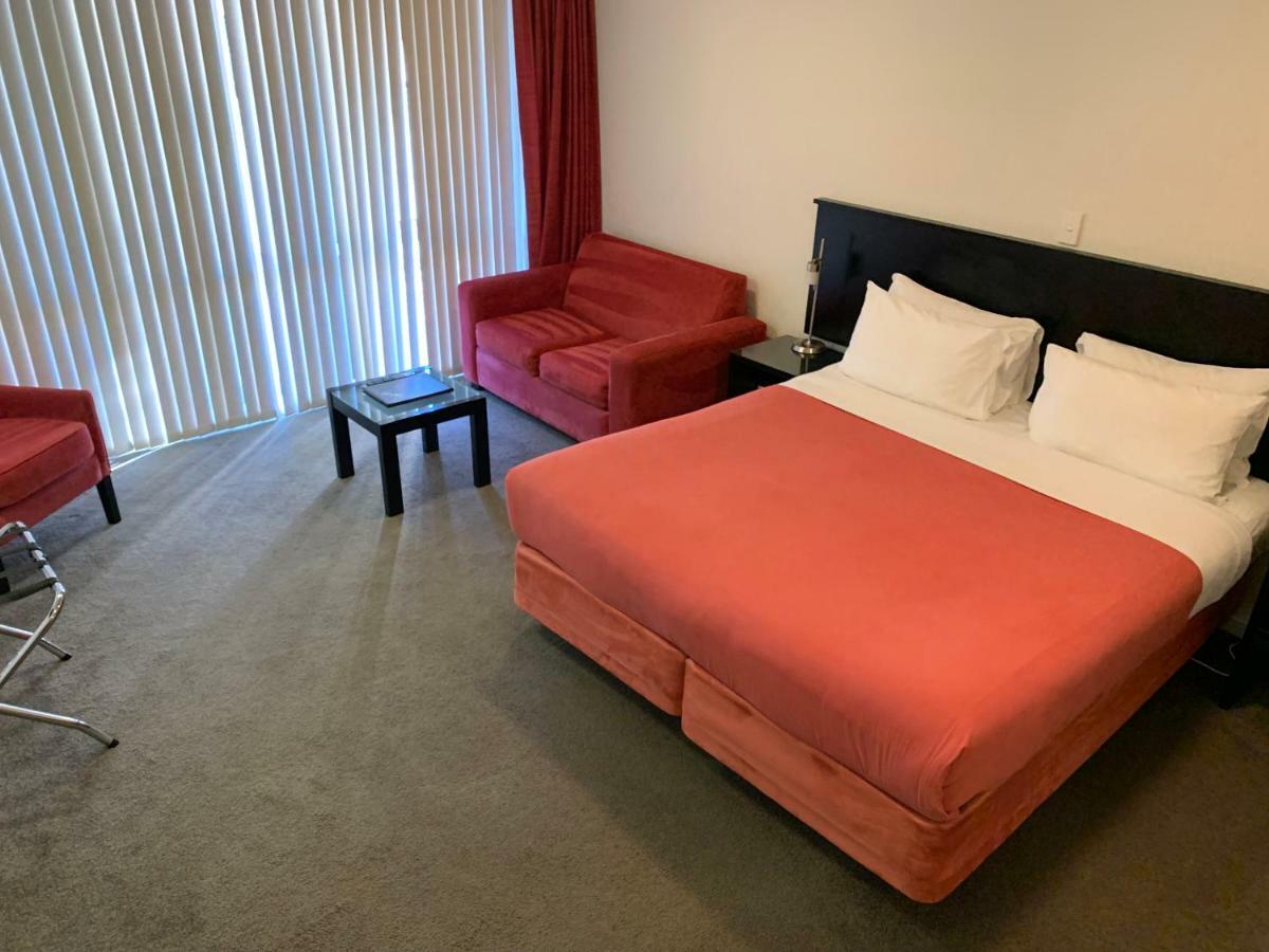 موتيل كريستتشيرش ساليرنو موتيل أبارتمنتس المظهر الخارجي الصورة A room at the hotel